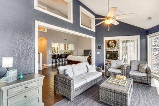 Boat, Swim and Enjoy Lake Views Osage Beach Retreat - 5