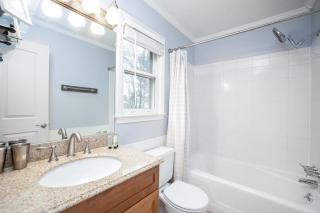 Beautiful wooded home in Popular SouthPark - Charlotte - 2
