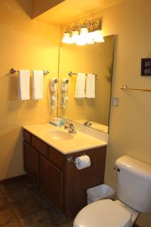 Unit 102, 2 Bedroom Duck Lake Condo - 3