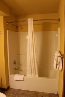Unit 102, 2 Bedroom Duck Lake Condo - 4