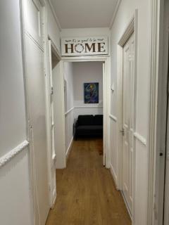 Lovely Spacious 2 Bedroom Flat in Bethnal Green, 3mins away from station - Londra - 5