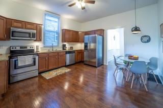 Entire Home in Louisville, KY - 2