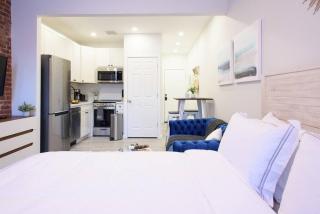 240-6 New Studio Prime Location W&D in unit - Nova Iorque - 9
