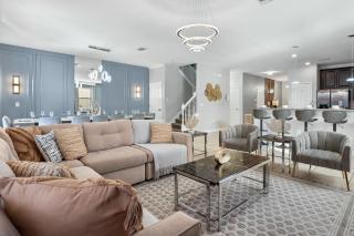 Upstay Movie Themed Mansion w Arcade Pool & Hot Tub - Davenport - 9