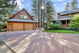 Eagle Point Lake House by Big Bear Vacations - Big Bear Lake - 1