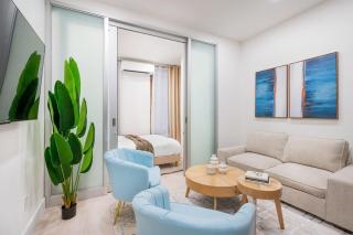 317-2A Sleek Modern 1Br UES W&D - New York - 0