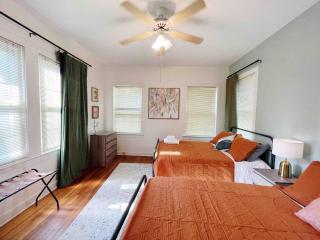 Southern Comfort Oasis - Beaumont - 2