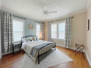 Southern Comfort Oasis - Beaumont - 9