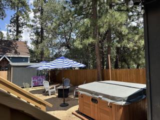 Large Bear Lodge by Big Bear Vacations - Sugarloaf - 6