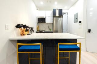 317-3D New Modern 1BR W&D - 9