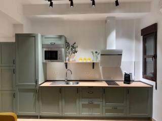 Apartamento junto a Hospital Real - Granada - 6