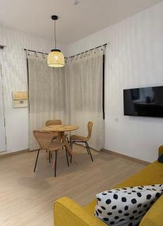 Apartamento junto a Hospital Real - Granada - 4