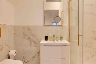 Foxglove House & Hot Tub Stansted Airport - - 4