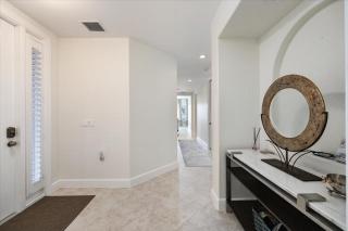 Gorgeous 2bdrm 2bath 2 King Beds, Sauna, Pool Spa - 4