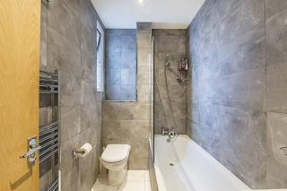 Private Homely Bedroom In Kensington R2 - 7