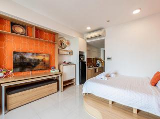 Jennifer Stay - Ho Chi Minh - 5