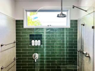Sausalito- captivating 1950s retro residence - 2