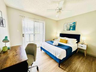 Trendy 1BR Apartment in SoLA, 5-Minute Drive to Downtown - Austin - 5