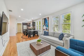 Top Floor - Sun Filled Home - Jacuzzi - Pets Ok - Sint-Petersburg - 7