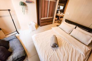 Cozy Pool & City View 1br Apt in Makat with Netflix - Manila - 3