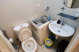 Cozy Pool & City View 1br Apt in Makat with Netflix - Manila - 1