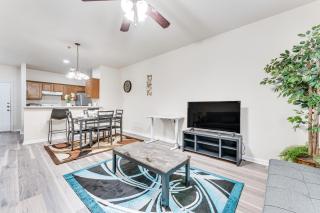 Close to Dining and Medical Center San Antonio Apt! - San Antonio - 0