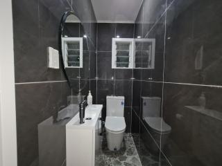 Experience Comfort in Our 3-Bedroom Family Home - Auckland - 4