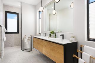 Upper East Side Enclave # 18 - - 2