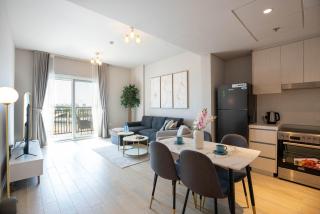 F1 Dreamstay 1BHK Gym Pool - 8