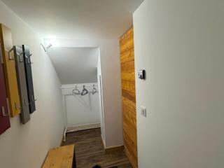 Appartement 60m² à 30m des pistes avec balcon et parking - FR-1-445-215 - 1