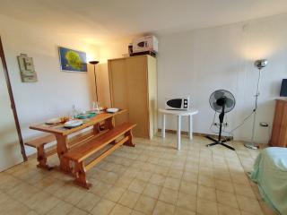 T2 avec piscine, tennis & parking - Proche plage - 3/4 pers - FR-1-795-54 - Fleury - 4
