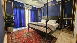 Riverview 3-Bedroom Persian Style Luxury Apartment - Islamabad - 1
