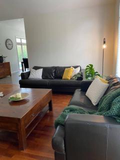 112 The Hangar - Luxury Accomodation - 5