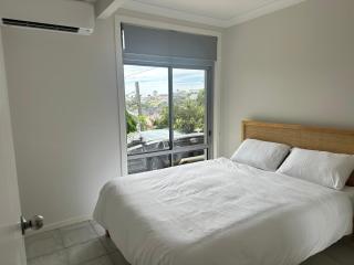 Seabreeze Escape - Ocean views, Walk to Terrigal - Terrigal - 9