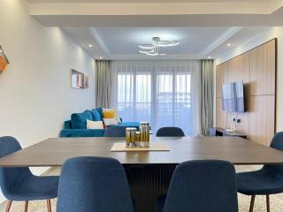 green view retreat apartments with breathtaking amazing city views swimming pool fully equipped gym ,children playground private parking and proximity to major shopping malls - Nairobi - 0