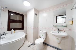 Bold's House Thu Khoa Huan - Cozy Living in the Heart of Saigon, District 1 - 5