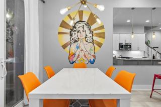 City Heights - Broadway Designer Condo - Nashville - 8