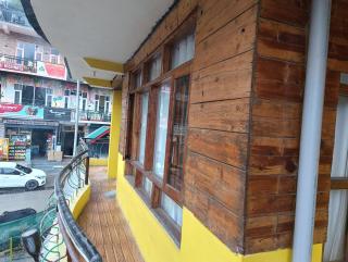Undiscovered Mountains Hotel and Restaurant - 7