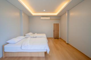 OceanNew Pool Villa บ้านพักพลูวิลล่าสัตหีบ - Ban Tao Than - 1