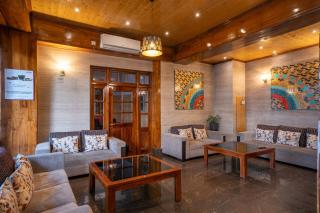 Summit Alpine Abode Hotel 5 mins from MG Marg - Gangtok - 7