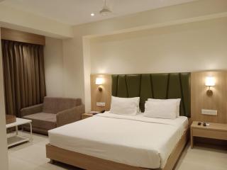 Meritas Crystal Resort - Lonavala - 7