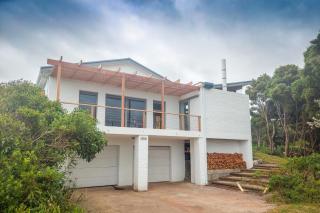 Swallows Perch Beach Getaway - Solar Backup - 6