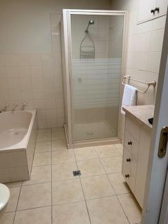 The Lodge on Elizabeth Boutique Hotel - Hobart - 7