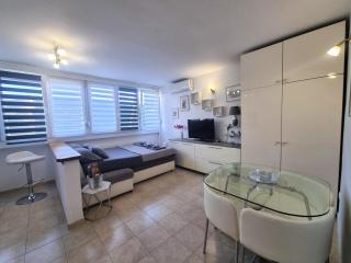 Omiš centar studio apartment - Omiš - 9