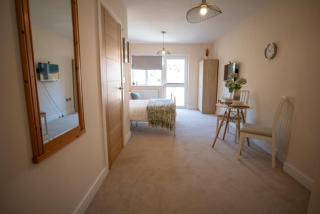 Stylish Eastbourne studio with garden- short and long stay welcome - Eastbourne - 6
