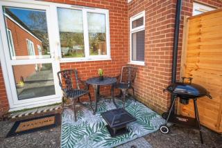 Stylish Eastbourne studio with garden- short and long stay welcome - Eastbourne - 5