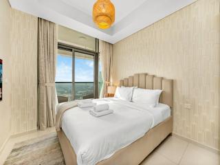 Lux 3BHK in BusinessBay, Canal views, Great Location - 4