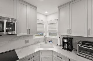 Oceanfront Escape A Coastal 3Br-2Ba Retreat With Stunning Views - New Smyrna Beach - 1