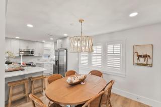 Oceanfront Escape A Coastal 3Br-2Ba Retreat With Stunning Views - New Smyrna Beach - 3