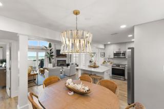 Oceanfront Escape A Coastal 3Br-2Ba Retreat With Stunning Views - New Smyrna Beach - 2